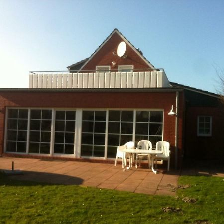 Haus Pamela Wohnung A Neuharlingersiel Buitenkant foto